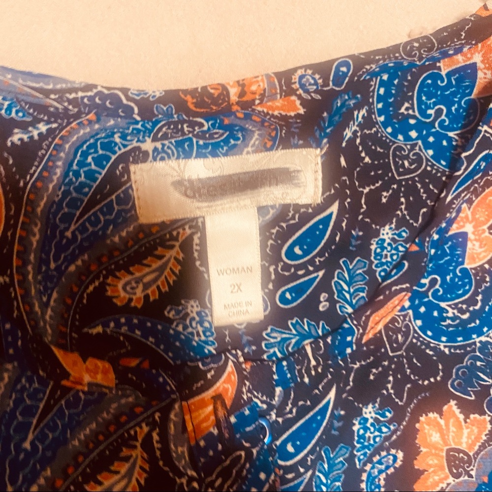 Plus Size Paisley Print Blouse - Picture 6 of 7